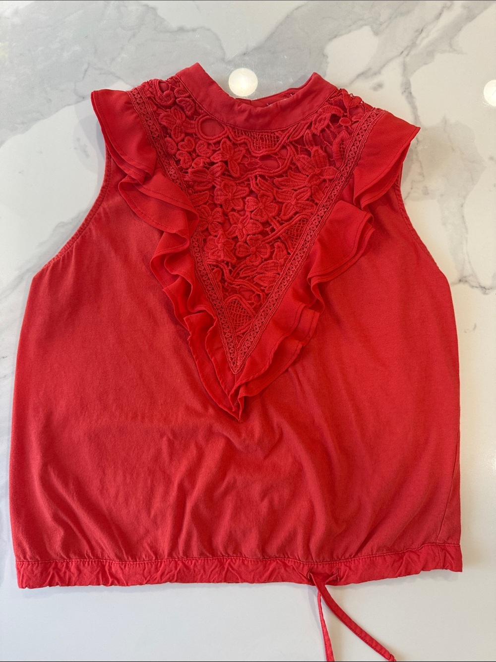Anthropologie 
TINY EMMA LACE RUFFLE TANK Women’s Red Lace-Front Ruffle Sleevele